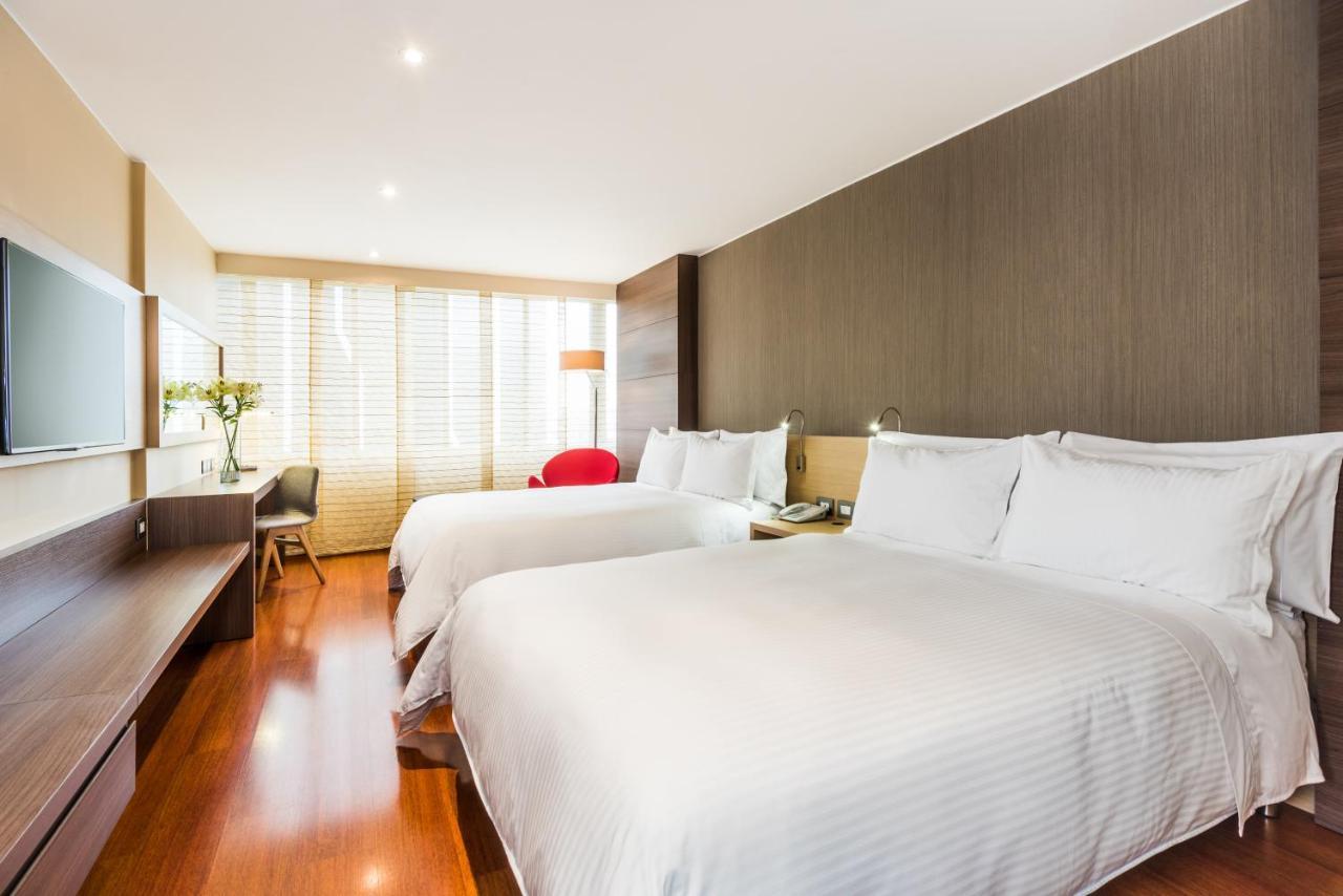 科斯莫斯100号酒店及会议中心 波哥大 外观 照片 Deluxe room
